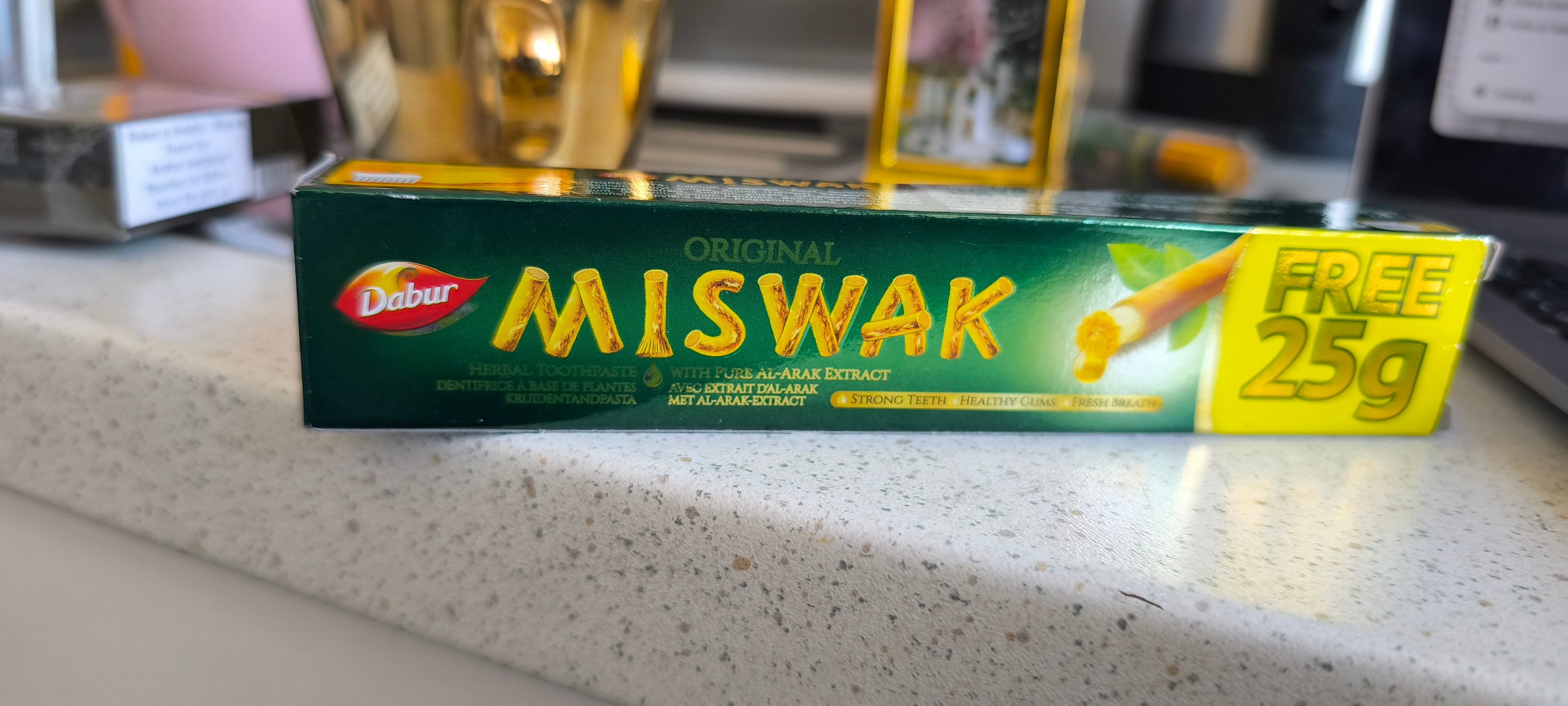 Dabur Miswak Original – Gyógynövényes Fogkrém Al-Arak Kivonattal